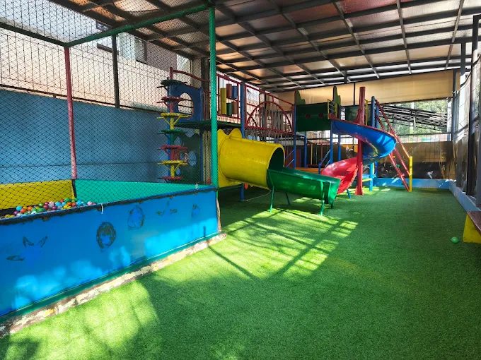 Ruang Bermain Indoor