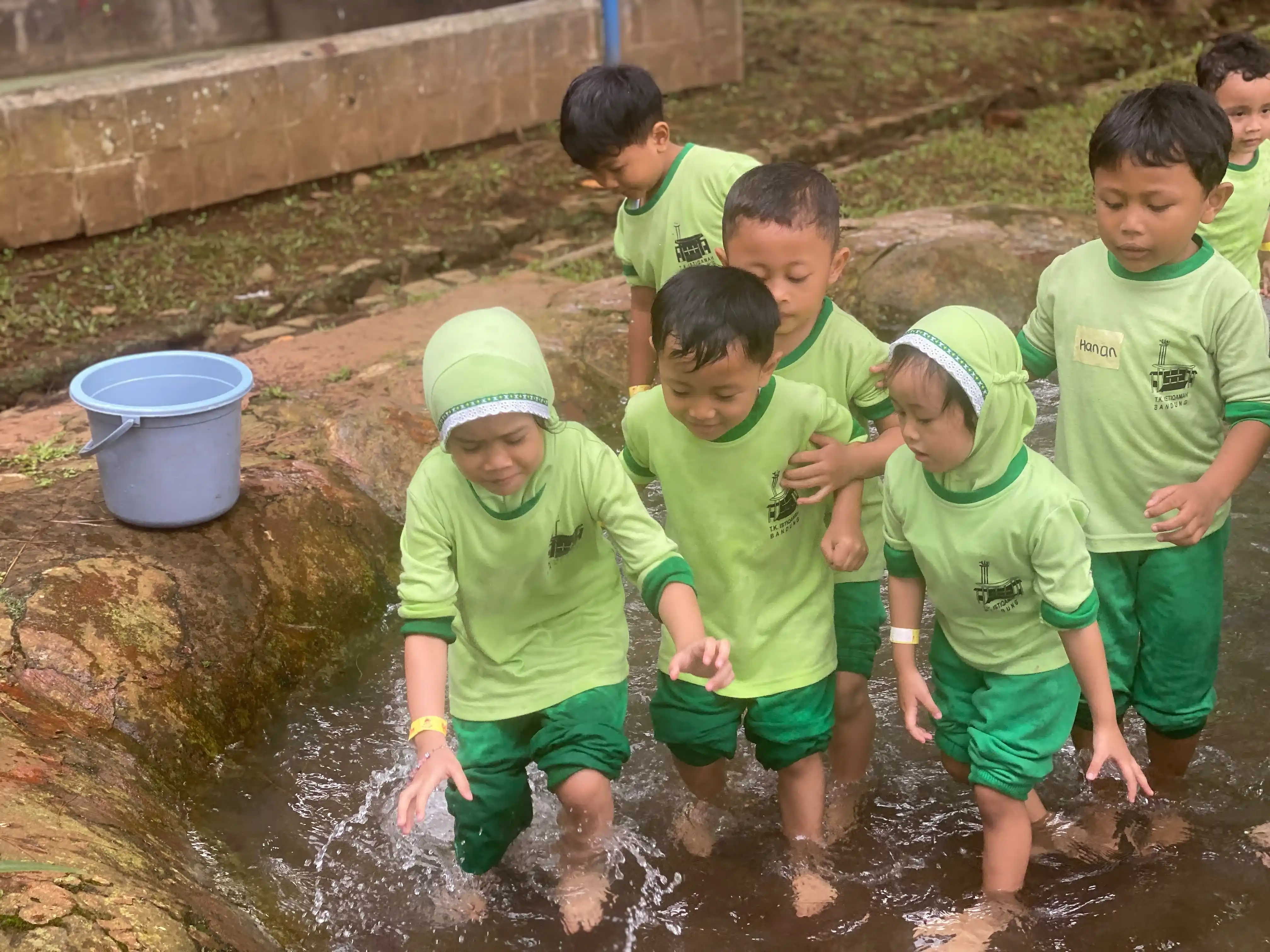 Petualangan Bermain Air & Kerjasama Tim
