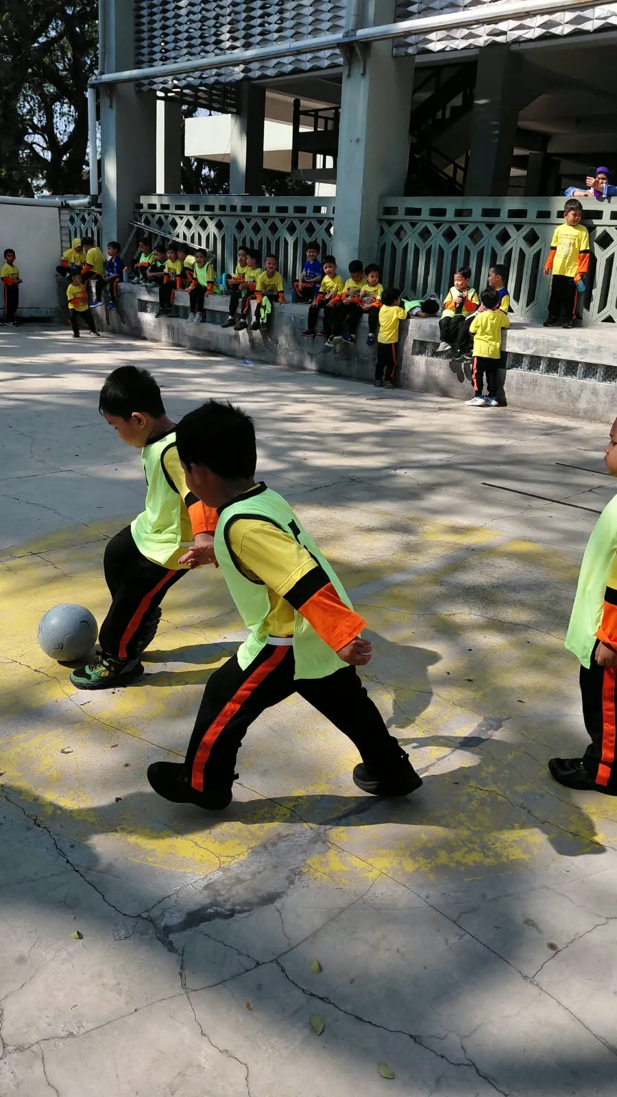 Pertandingan Futsal Mini Anak